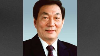 纪念江泽民同志诞辰100周年大会举行